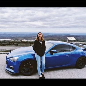 Meet your Posher, Jennifer